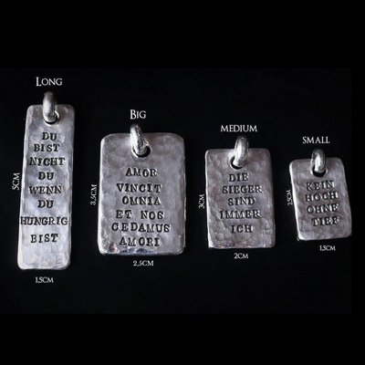 CREED - Pendentif avec gravure