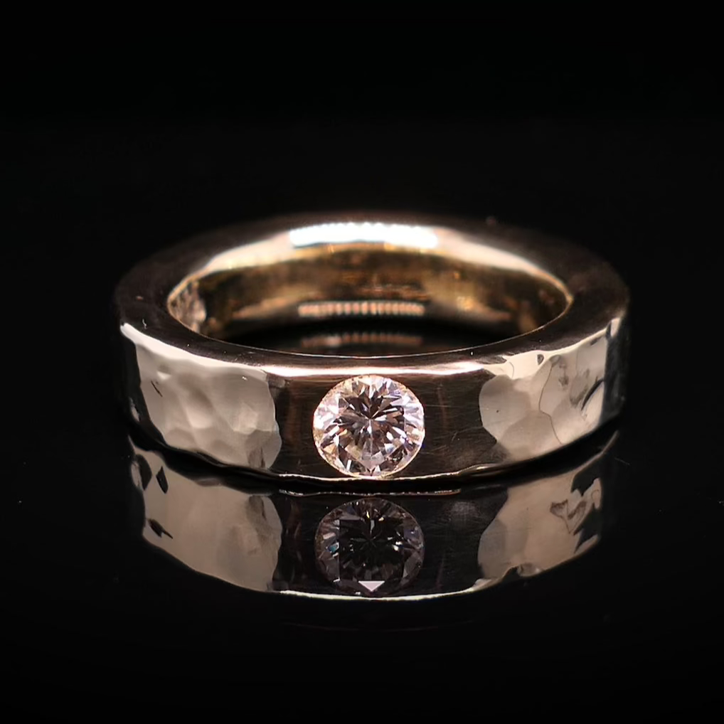 Goldring | Ehering | Ring mit Diamant | Quote | CAPULET Schmuck Werkstatt München 