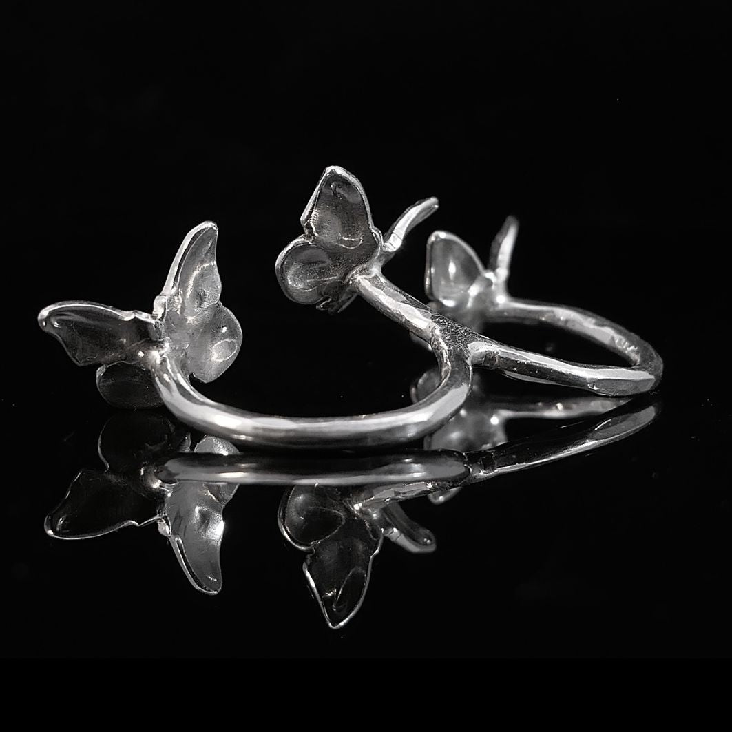 Silberring | Ring mit Schmetterling | triple | 3 Schmetterlinge | Mariposa | CAPULET Schmuck Werkstatt München 