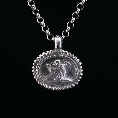 Schwere_Silberkette_Amor_Kette_mit_Muenze_antik_CAPULET_Schmuck_Werkstatt_Muenchen