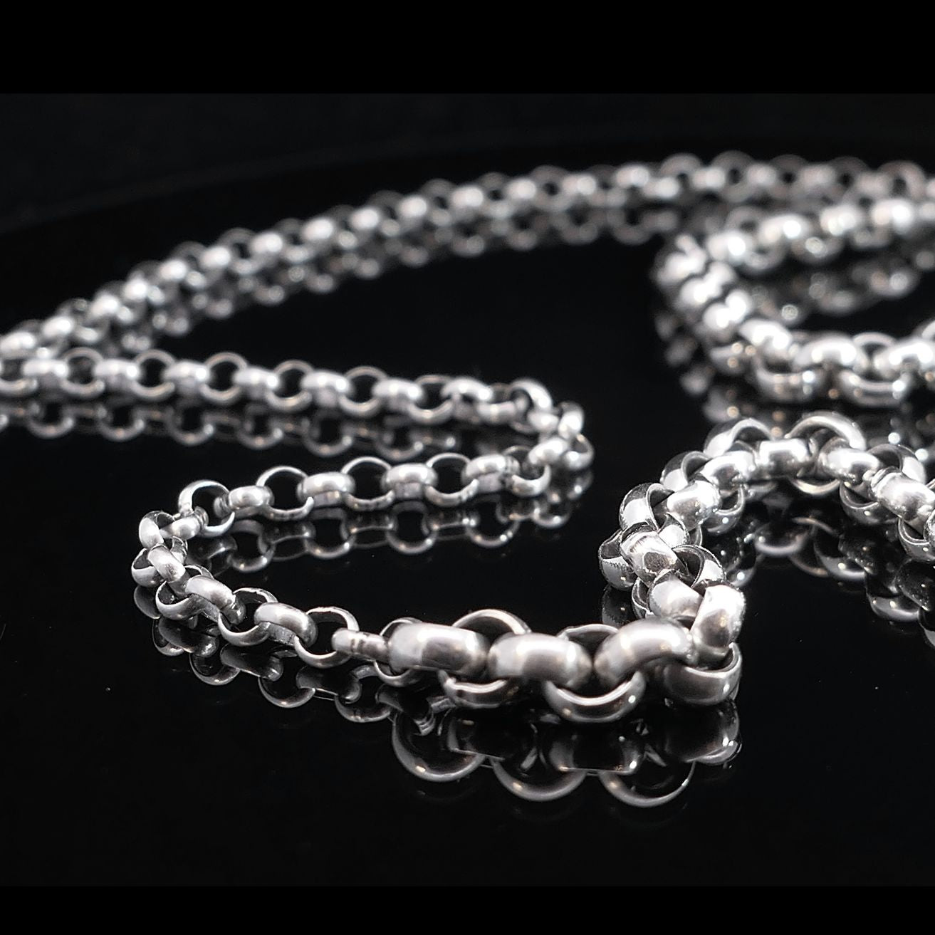 Silberkette mit rundem Karabiner | Goldkette | Laola | CAPULET Schmuck Werkstatt München 
