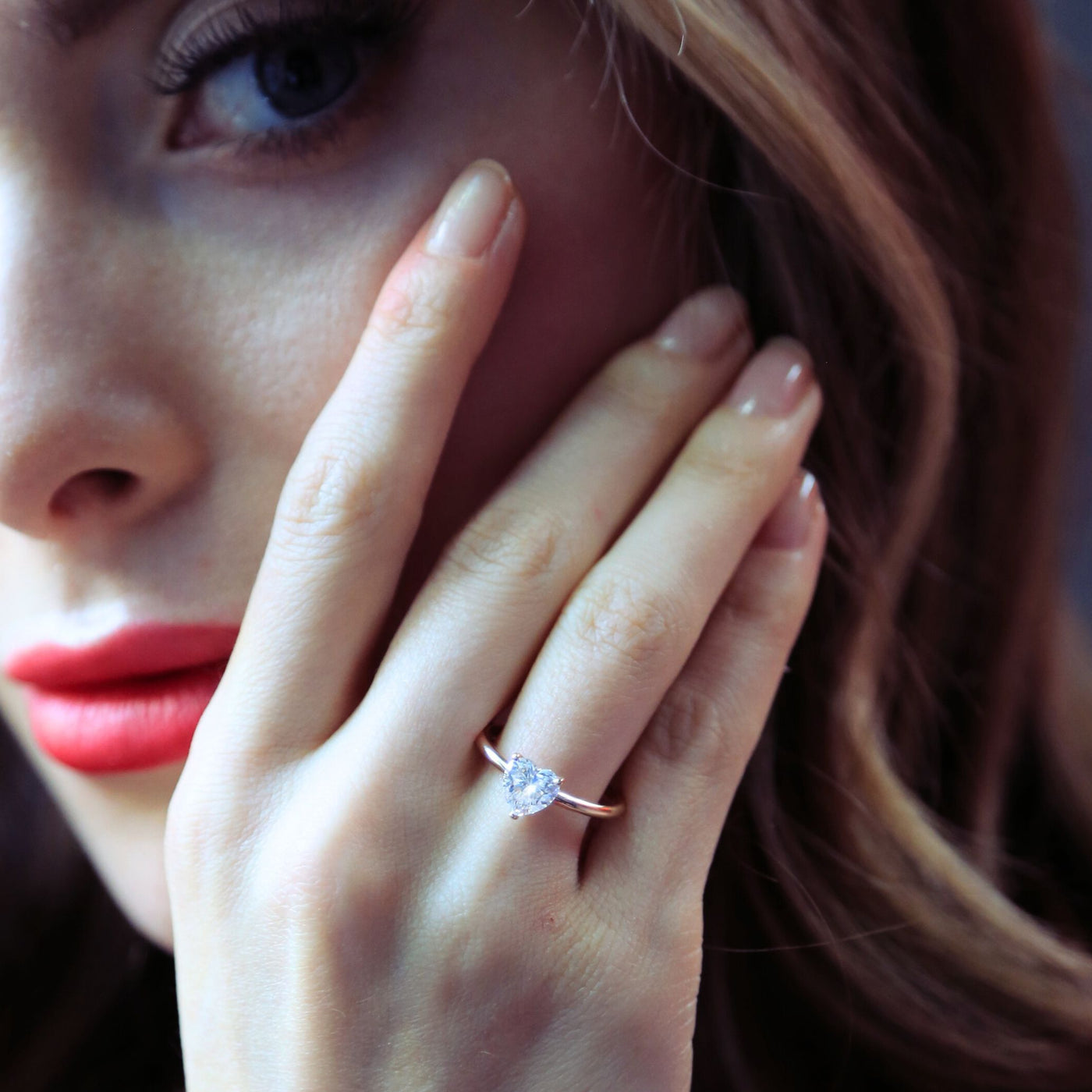 LOVEMENT Herz  –  1 Karat Verlobungsring mit Stein SPECTRA™