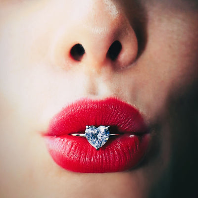 LOVEMENT Herz  –  1 Karat Verlobungsring mit Stein SPECTRA™