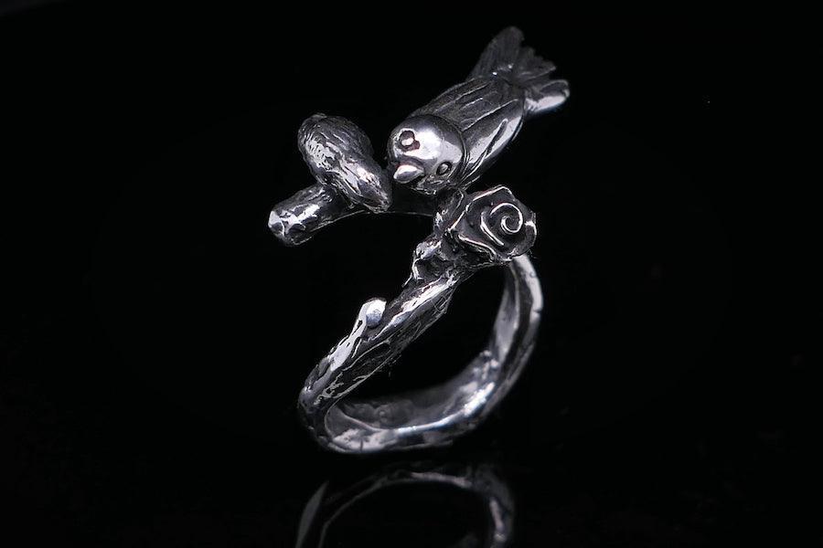Vogel Ring mit Blüten | Silberring | CAPULET Schmuck Werkstatt München