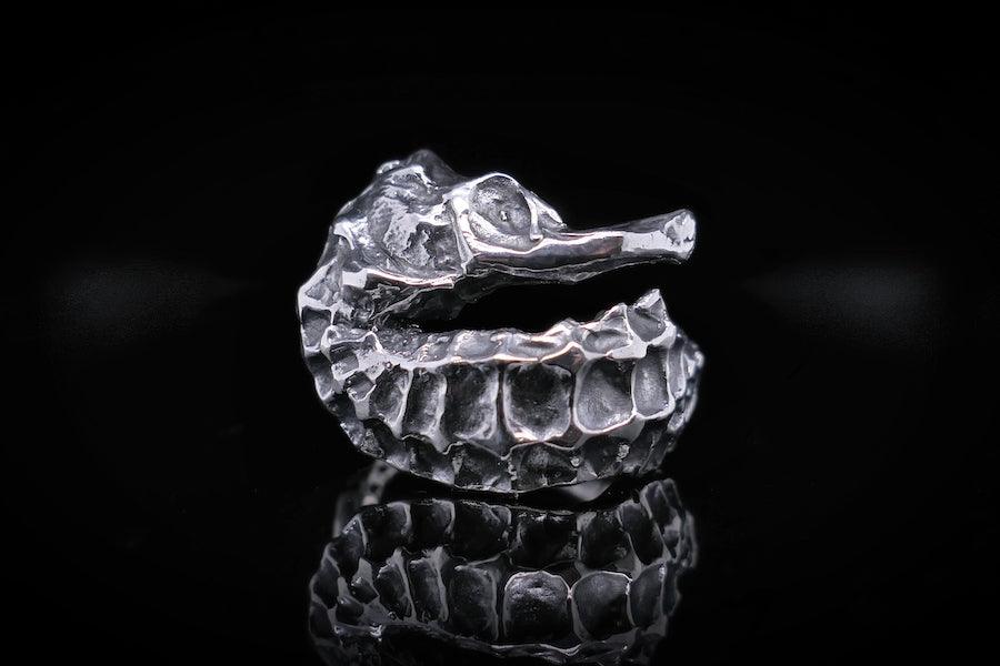Krokodil Ring | Silberring | Goldring | CROCO big Masterpiece  | CAPULET Schmuck Werkstatt München