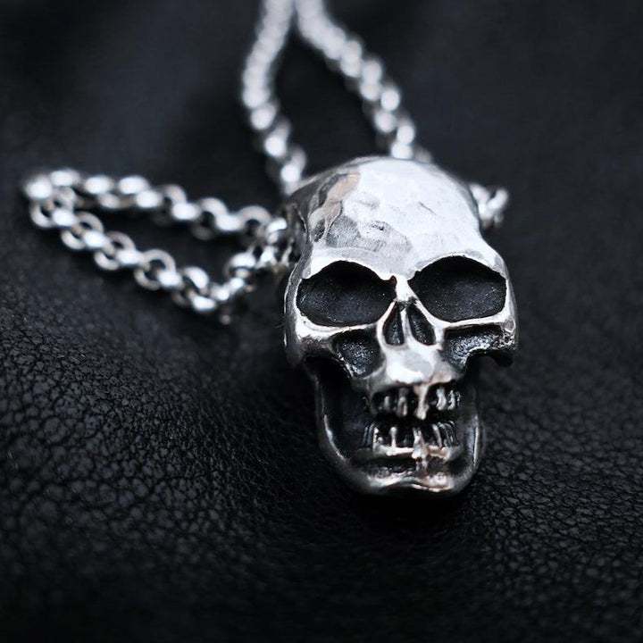 Riesen-Kettenanhänger Totenkopf – Mit Licht-Effekt, Auffälliges Accessoire