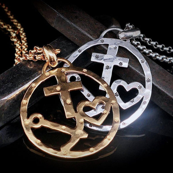 Kette mit Glücksbringer Glaube, Liebe und Hoffnung | Silberkette | gehämmerter Schmuck | Halskette Damen | CAPULET Schmuck Werkstatt München