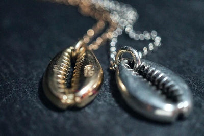 Muschelkette Kauri | Kette mit Muschel | Halskette Damen | CAPULET Schmuck Werkstatt München