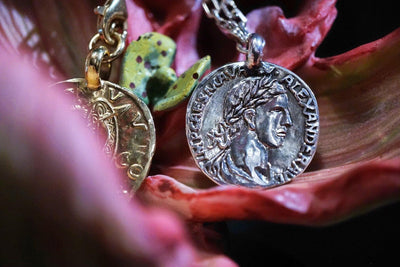 Kette mit Münze Greatest | Münzkette | Alexander der Große | Silberkette | massiver Schmuck | CAPULET Schmuck Werkstatt München