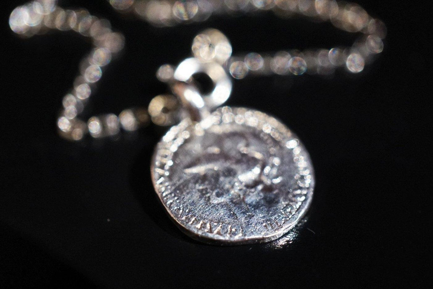 Kette mit Münze Greatest | Alexander der Große | zierliche Silberkette | CAPULET Schmuck Werkstatt München